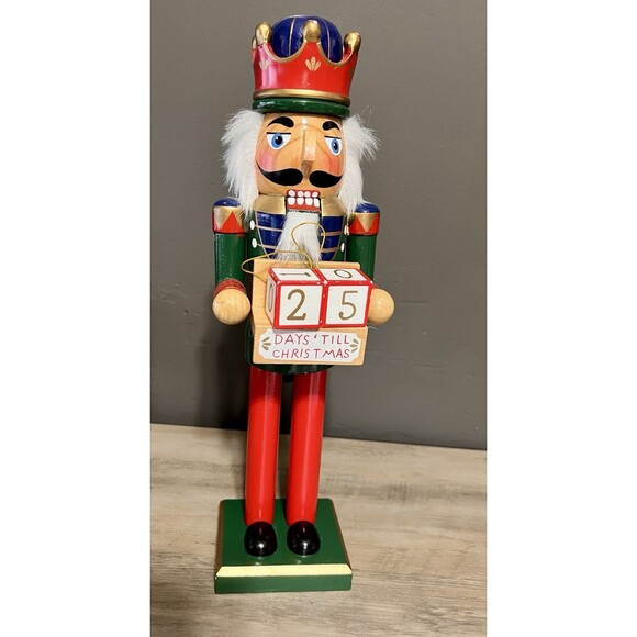 Christmas Countdown Wooden Nutcracker Holiday Decor Figurine Traditional Classic - Picture 11 of 11